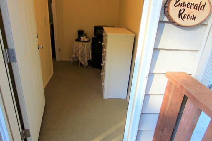 Room 179 of 287