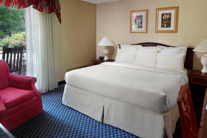 The Inn at Stone Mountain Park