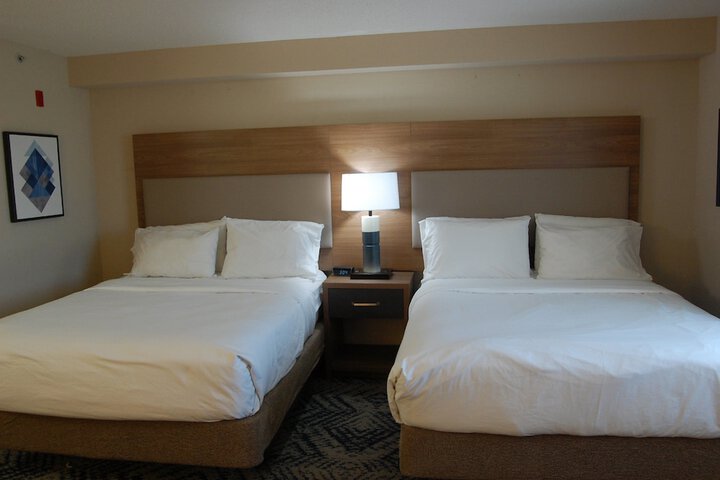 Room 15 of 51