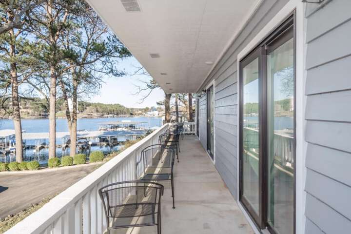 The Hamilton - Lakefront & Studio Suites Hot Springs