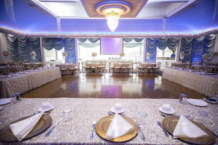 Ballroom/Hall 54 of 62