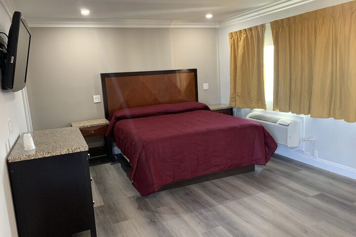 Room 18 of 20
