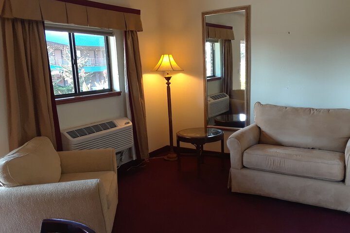 Cedar Glade Resort