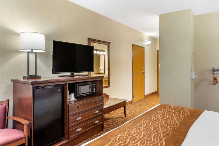 Room 42 of 57