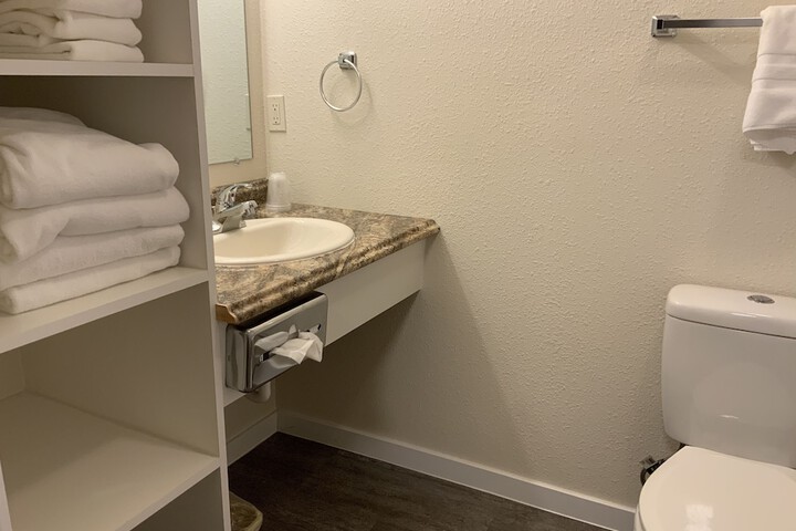 Room 150 of 259