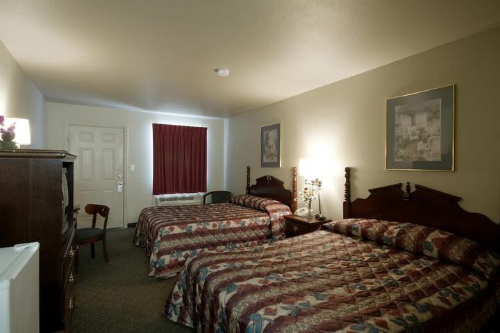 Room 37 of 42