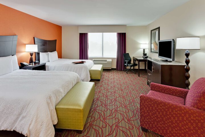 Room 6 of 19