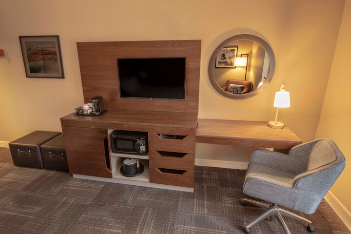 Room 31 of 54
