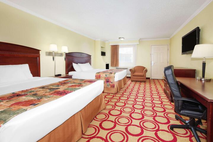 HOTEL PLAINVIEW
