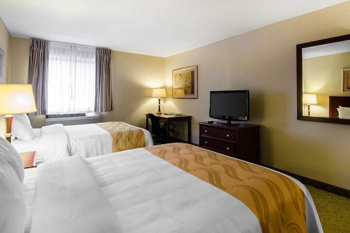 Quality Inn Summersville - New River Area