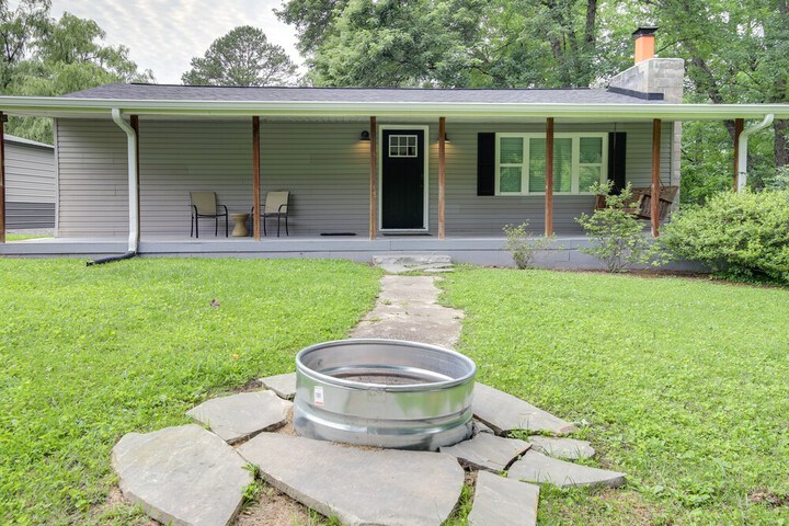 Huntsville Vacation Rental w / Hiking & ATV Trails!