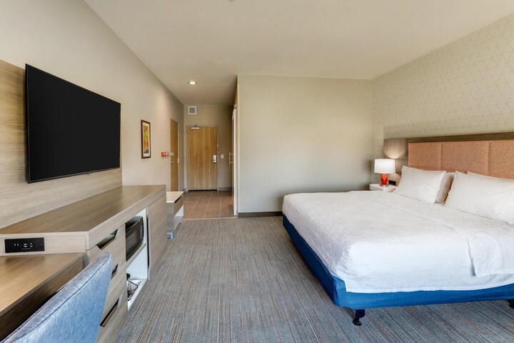 Hampton Inn & Suites Weatherford