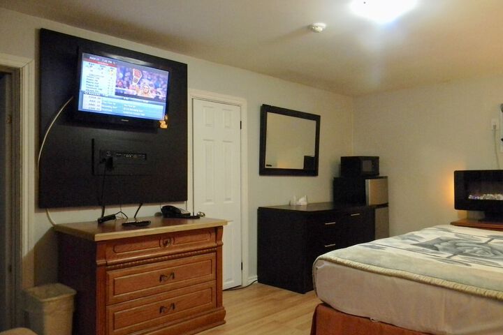 Room 14 of 39
