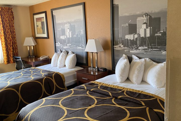 Room 20 of 31
