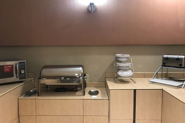 Dining 56 of 97