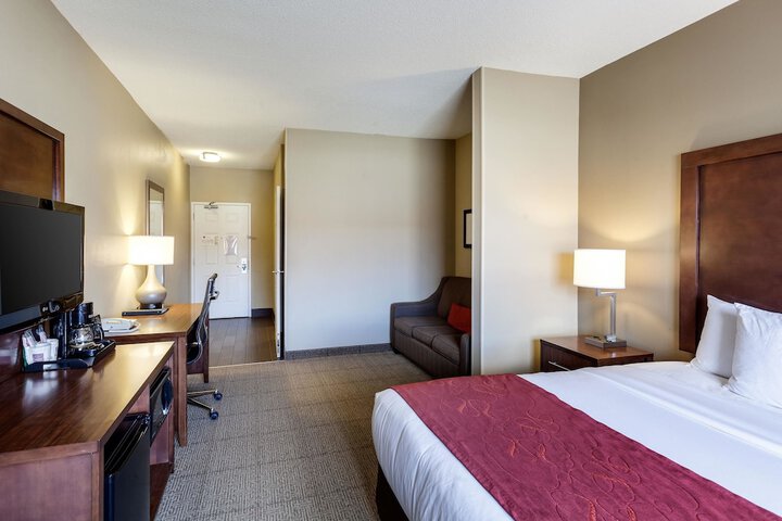 Room 16 of 36