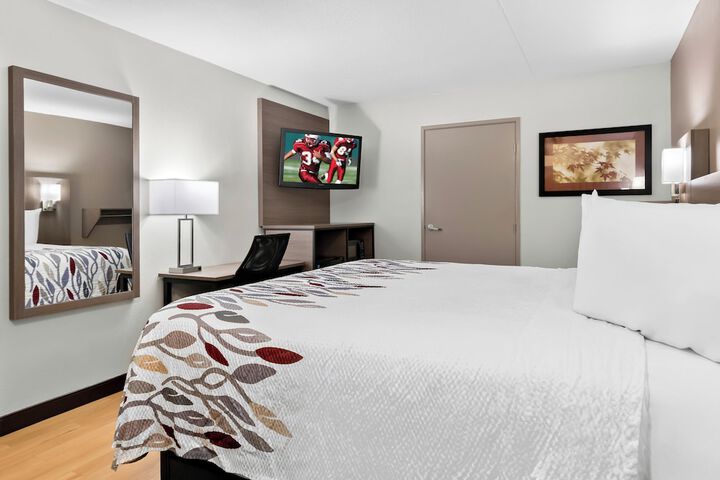 Room 16 of 35