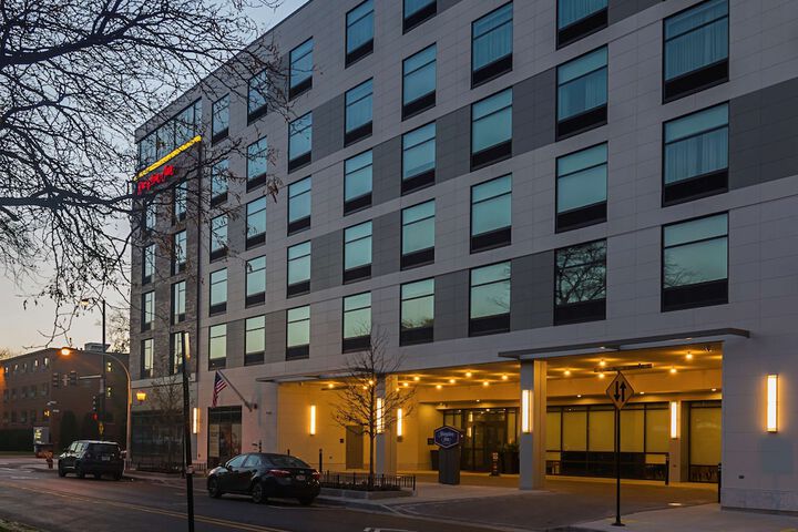 Hotel 3 of 58