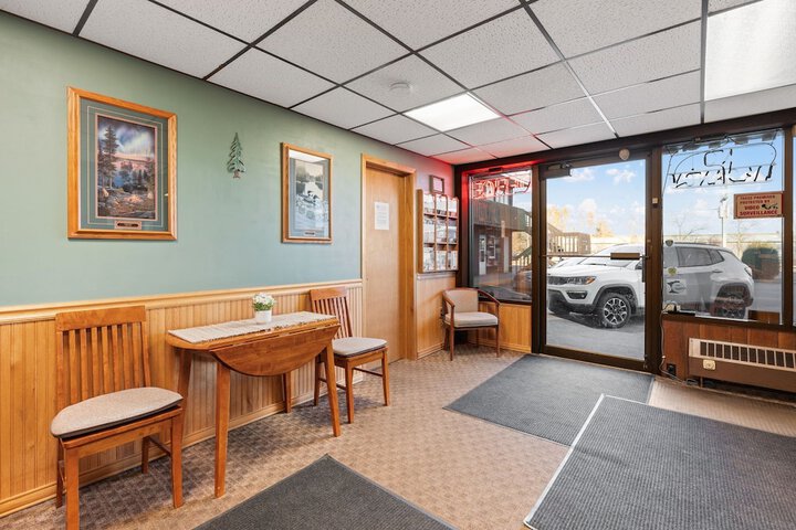 Pine View Inn