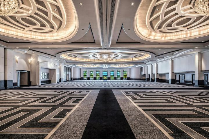 Loews Miami Beach Hotel – South Beach
