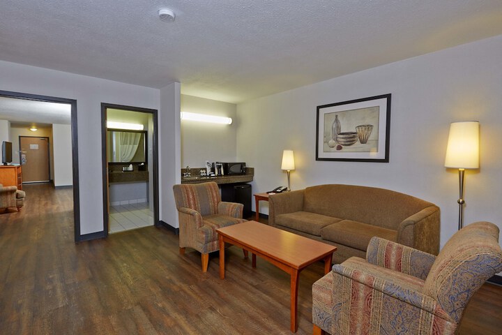 Room 15 of 46