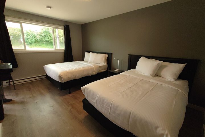 Room 5 of 6