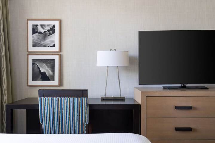 Room 92 of 282