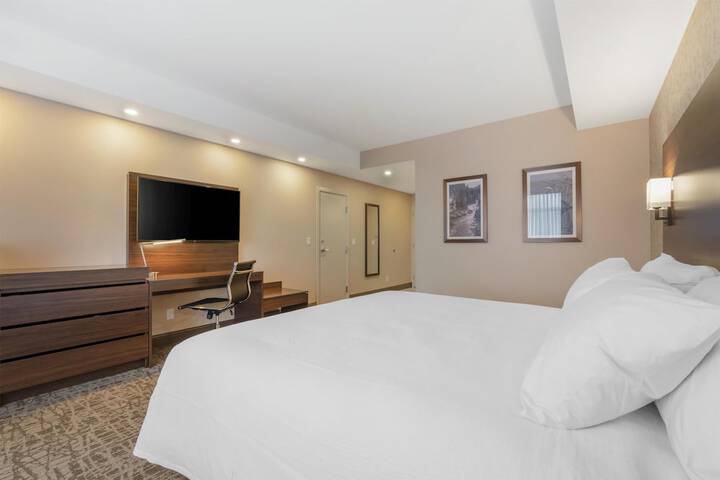 Best Western Plus Mission City Lodge