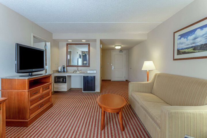 Room 8 of 31