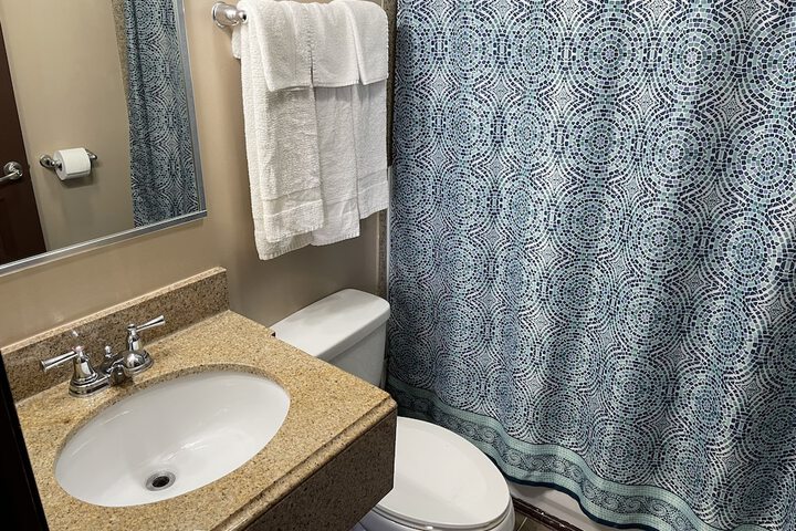 Room 27 of 46