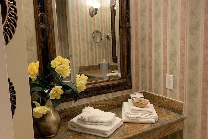 Room 20 of 56