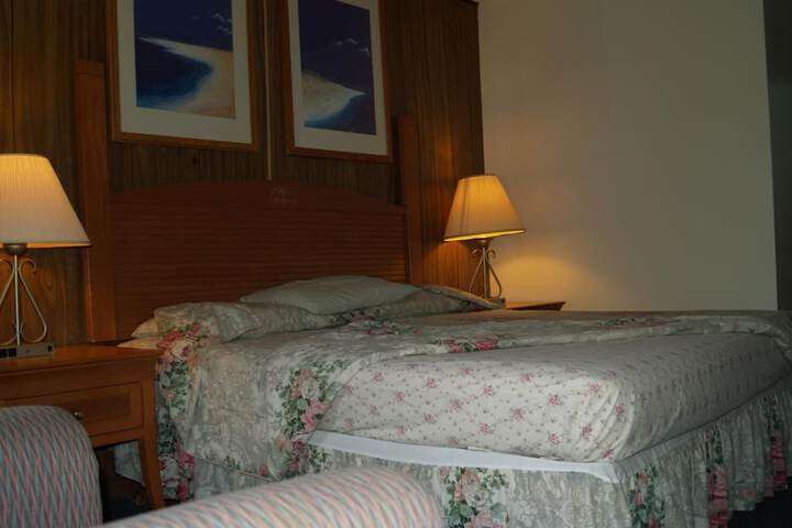 Room 12 of 24