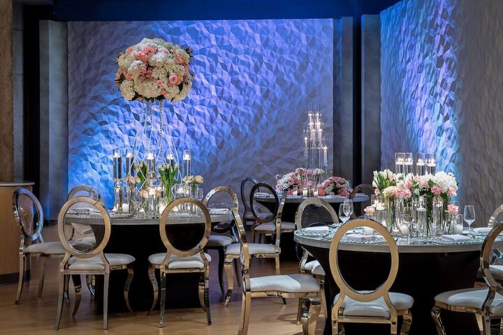 Ballroom/Hall 37 of 42