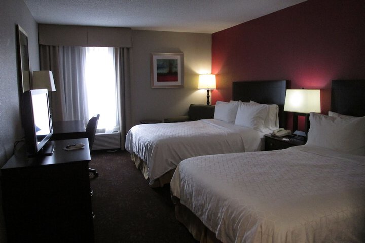 Room 53 of 81