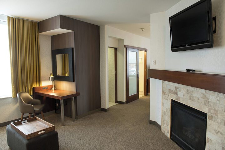 Room 22 of 29