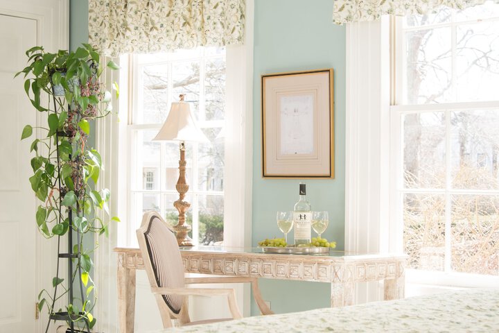 Room 47 of 77