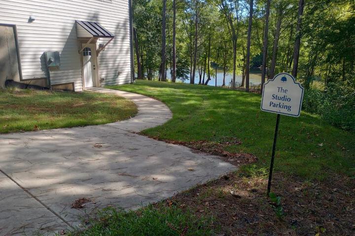 The Manor at Becks Lake