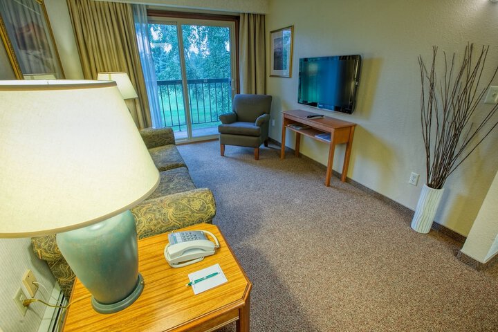 Room 15 of 30