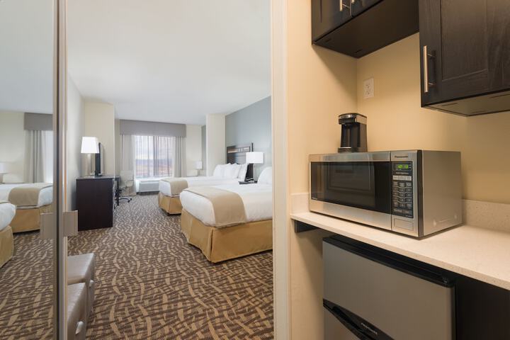Room 14 of 45