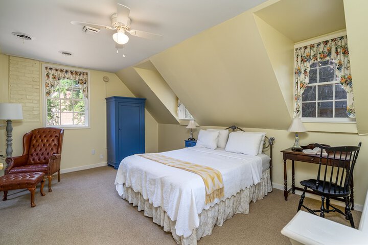 Room 18 of 56