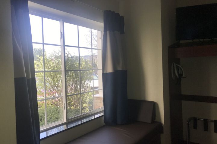 Room 47 of 67