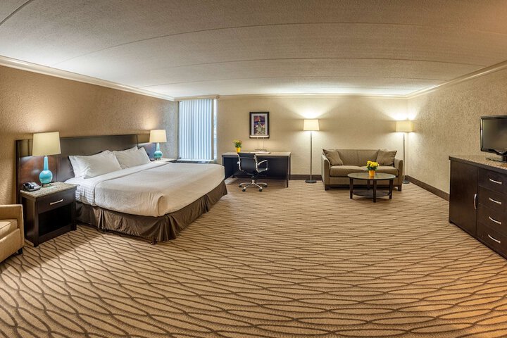 Room 19 of 44