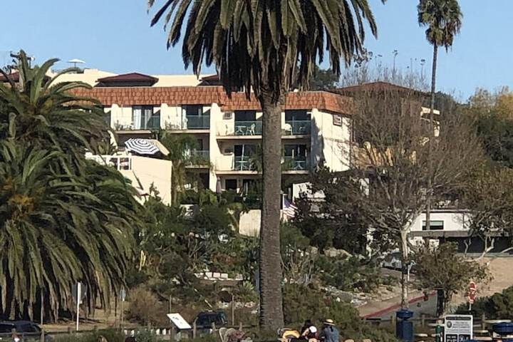 Moonlight Beach Motel