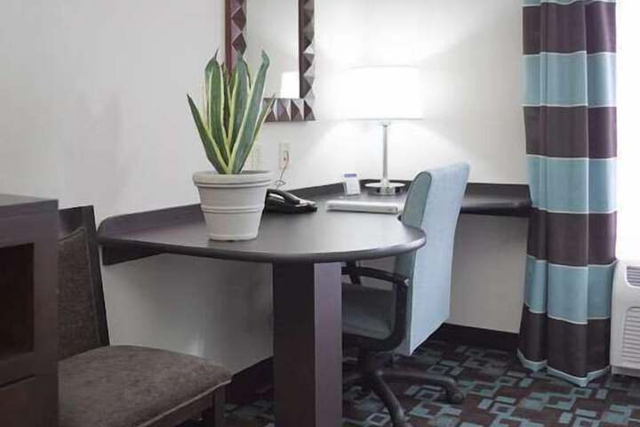 Room 42 of 54