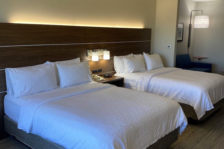 Room 31 of 81