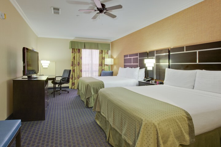 Room 12 of 19
