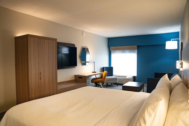Room 20 of 61