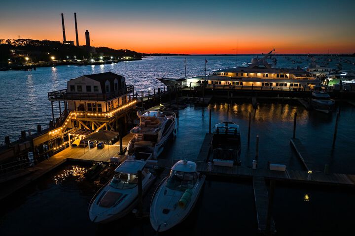 Danfords Hotel and Marina