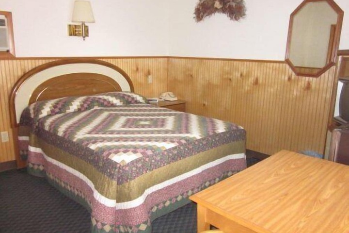 Room 12 of 52