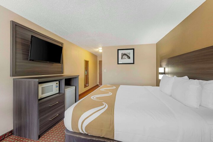 Room 31 of 51